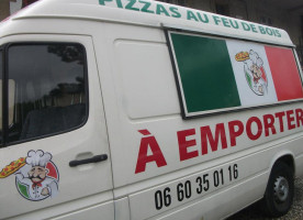 Pizzas Pizz'ador a Mouxy outside