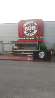 Bob Pizza Doussard outside