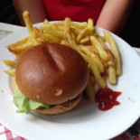 Le Duxie's Nourriture