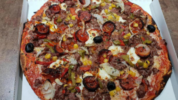 Pronto Pizza food