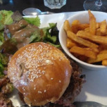 La Cave des Tontons food