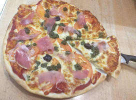 Pizzeria Les Remparts food