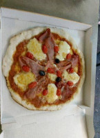 Allo Pizza food