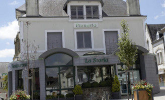 La Storia: Pizzeria Location Chambres (bretagne, Morbihan, Le Faouët Carhaix Gourin) outside