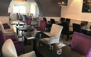 Le Vieux Logis inside