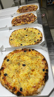 Pizza Lauréenne food