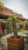 Mcdonald's outside