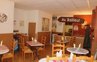 Au Bailleul inside