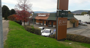 Mcdonald's outside