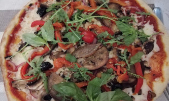 Pizzeria En Roue Libre food