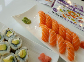 Wave Sushi Evry-courcouronnes food