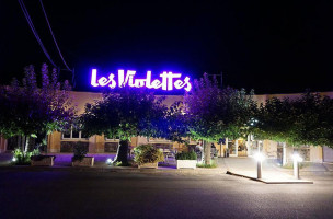 Restaurant Bar Les Violettes outside