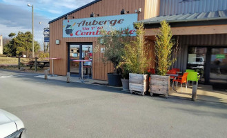 Auberge Du Petit Combronde outside