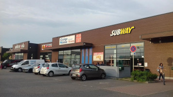 Subway Wittenheim outside