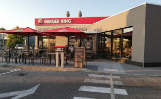 Burger King outside