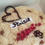 Ferme De Penhuil Comida