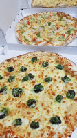 Maxi Pizza food