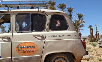 Pizzascom outside