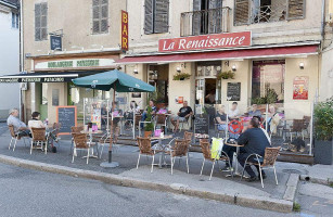 Auxonne Restauration La Renaissance outside