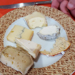 Auberge De La Cour D'Henon food