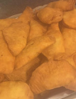 Les Délices Africains food