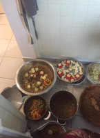 Les Délices Africains food