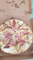 Domino's Pizza Guingamp food