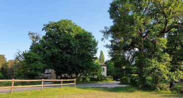 L'ermitage Du Grand Bois outside