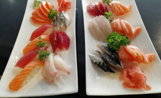 Sushi Royal food