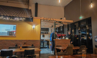 Askur Pizzeria À l'intérieur