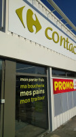 Carrefour Contact outside