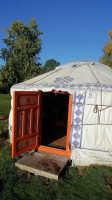 Domaine Du Balbuzard Location Gite Bulle Insolite Atypique Lac Etang Peche Camping Hebergement Cabane Maison De Hobbit Massif Central Vulcania Auvergne Puy-de-dome outside