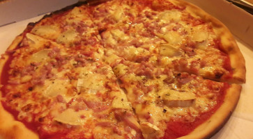 Pizza Enzo (chaudon 28210) food