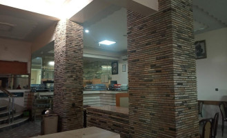 Cafe Nabil inside