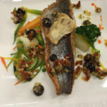 Auberge Communale De Cessy food