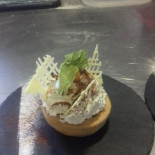 Le Domaine De La Tour Groupe Hebergement Reception Loire Comida