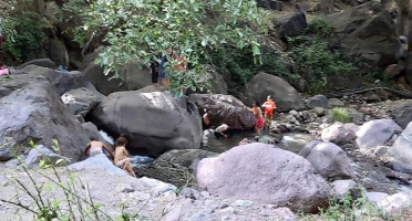 Cascade Ait Misan outside