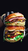 Ladoze Street Burger food