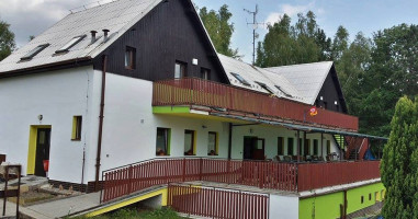 Rekreacni Stredisko Husarna Extérieur