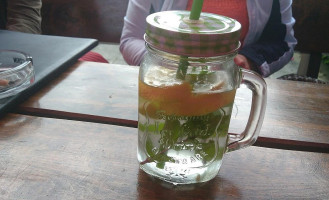 Restaurace U Zlateho Dzbanu food