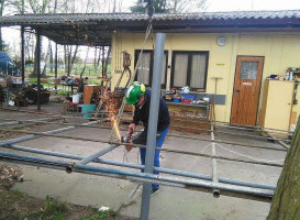 Obcerstveni Pekna Dira Extérieur