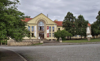 Restaurace Lidická Galerie Extérieur