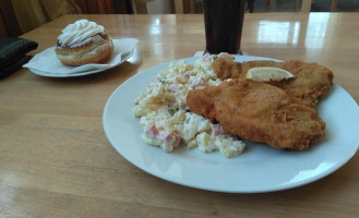 Restaurace Lesanka Tremosna Nourriture