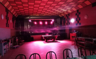 Restaurace Kino À l'intérieur