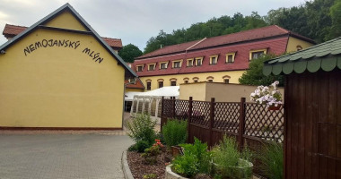 Nemojanský Mlýn Extérieur