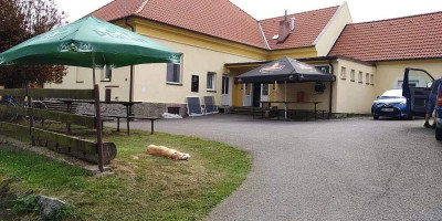 U Kaštanu Extérieur