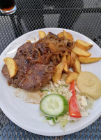 Restaurace Na Křižovatce food