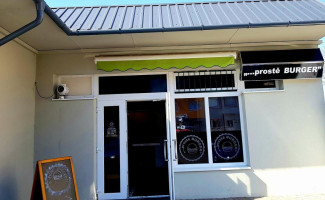 Prostě Burger Extérieur