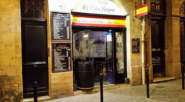 Bodega el Pata Negra outside