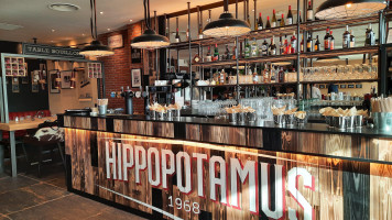 Hippopotamus Steakhouse inside